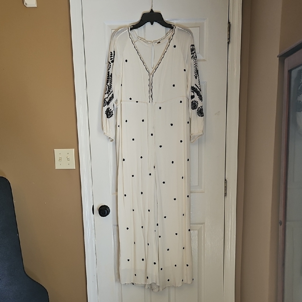 Free People v Neck Embroidered Jumpsuit
